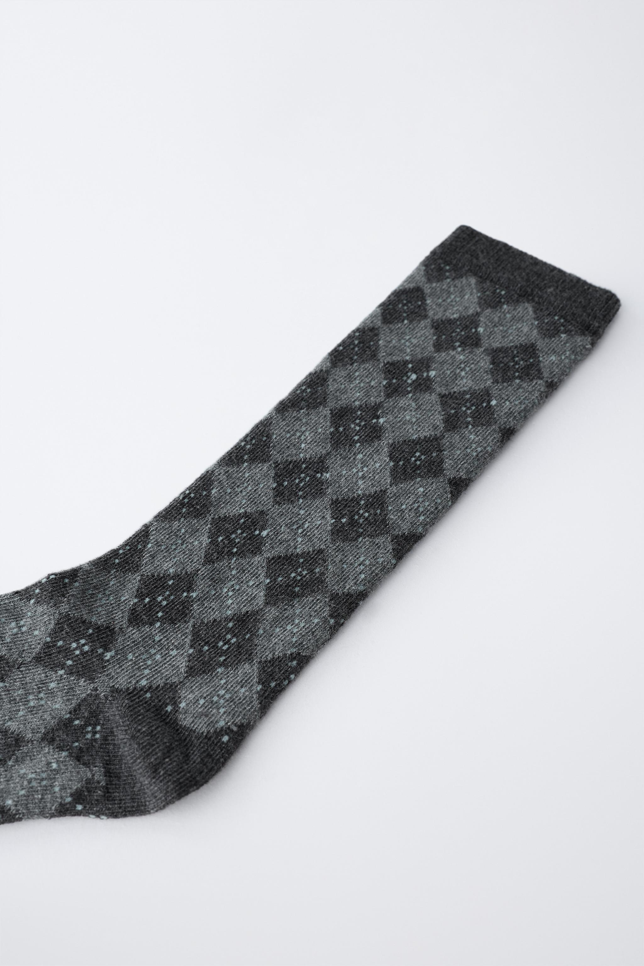 DIAMOND PRINT KNEE-HIGH SOCKS